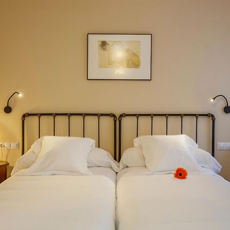 Hotel Casa Da Galbana Friol Bilik gambar