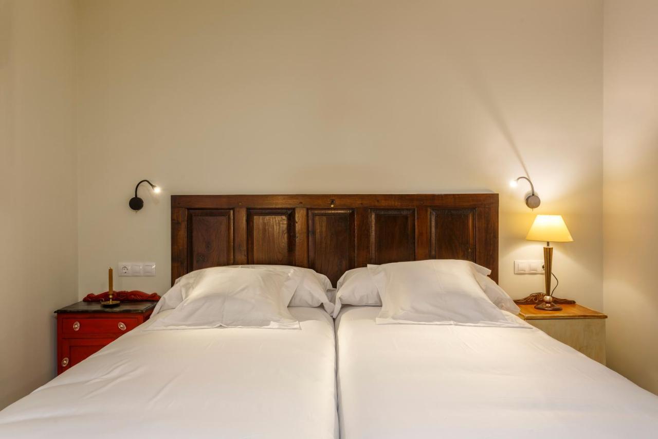 Hotel Casa Da Galbana Friol Bilik gambar